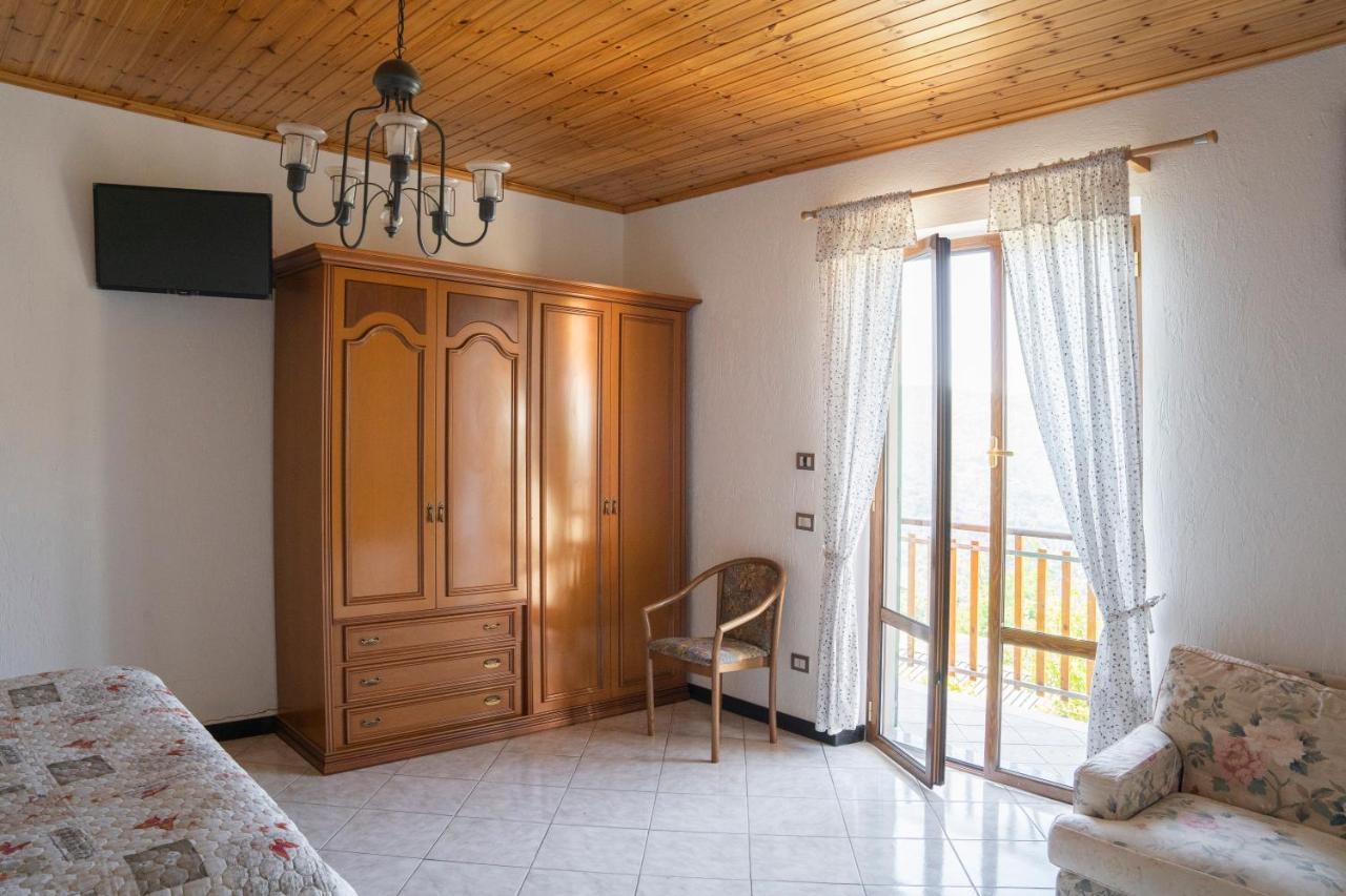 01234 - Agriturismo La Marpea, Esperienza In Mezzo Alla Natura E Al Cibo Tipico Italiano Villa Terisso Exteriör bild